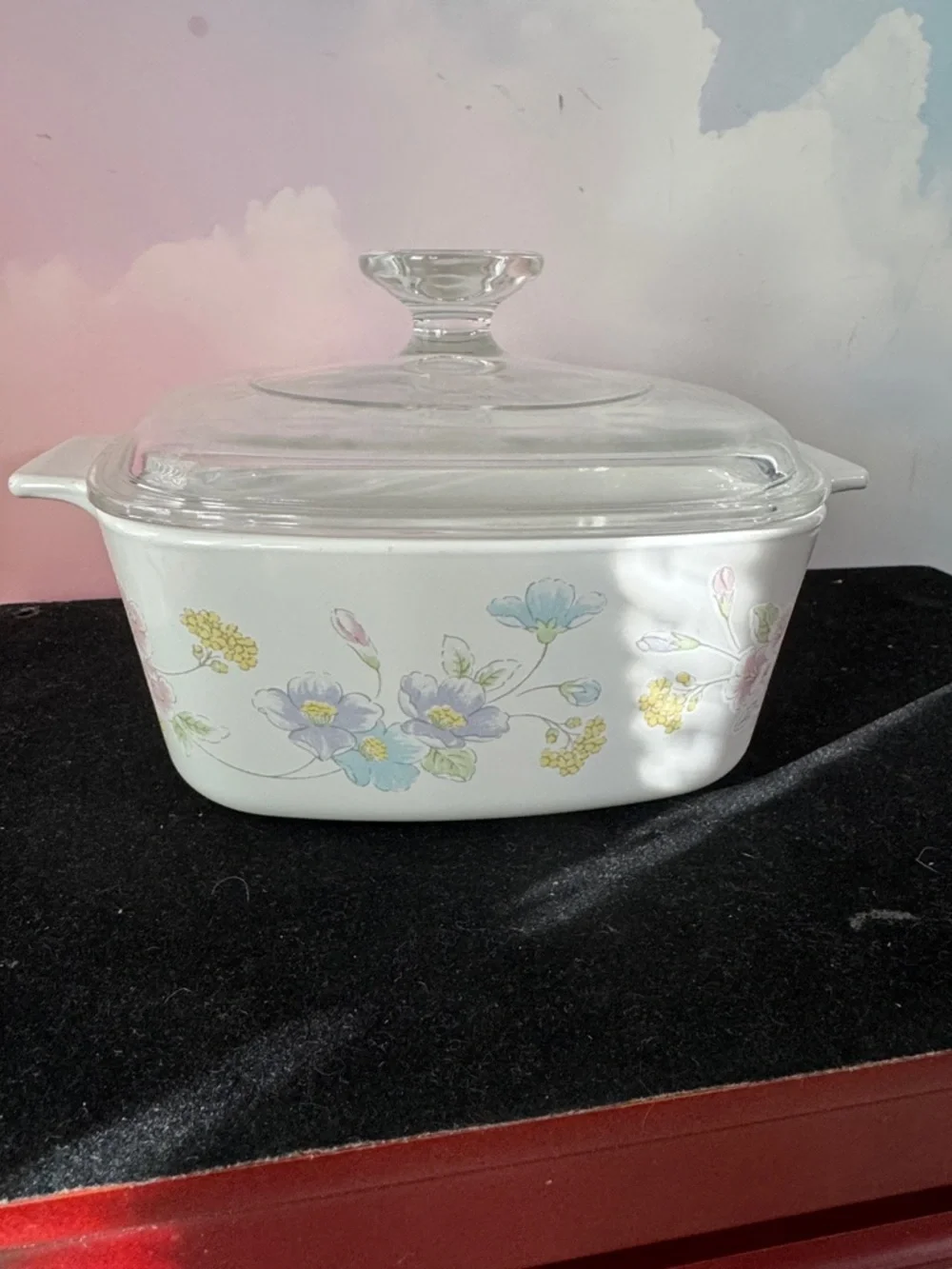 Vintage Corning Ware Corelle Pastel Bouquet 1.5 Liter Casserole w/ PYREX Lid